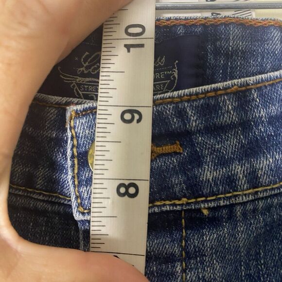 Levi Strauss Signature Jeans Womens Low Rise Flare button Fly  Size 5 Juniors - Picture 11 of 12